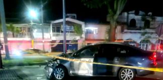 Mujer muere tras brutal choque frente a la Central Camionera de Uruapan