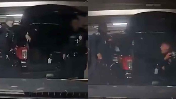 Captan-a-policía-dispararle-por-accidente-a-otro-oficial-en-un-estacionamiento