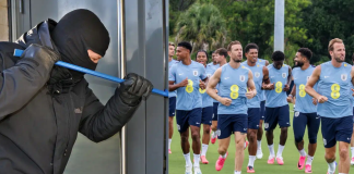 Roban equipo de Inglaterra rumbo al Mundial; desaparecen botas de Kane y Bellingham