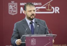 Inician procedimiento por presunta apología del delito en el Congreso: Raúl Zepeda