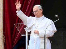 El Papa León XIV pide parar la polarización y crítica el rearme