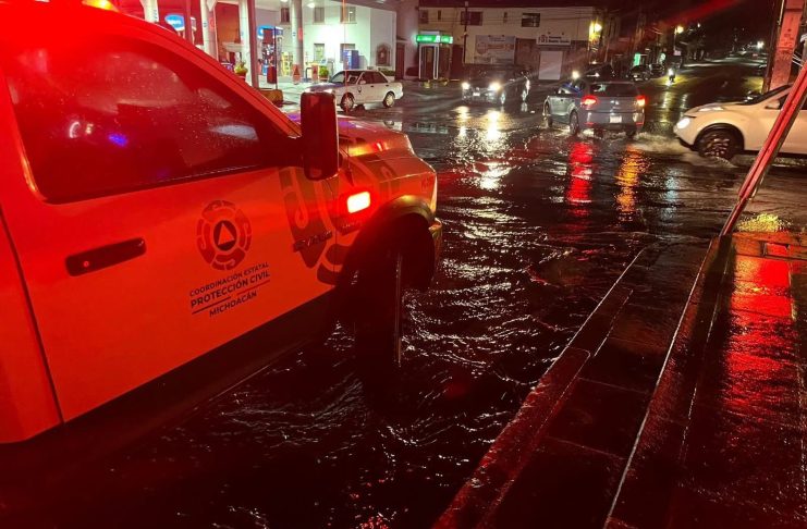 Activan protocolo de emergencia en Morelia por fuertes lluvias y encharcamientos