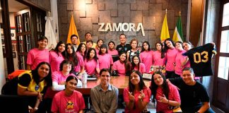 Reconocen a futbolistas zamoranas por llegar a una histórica final