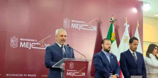 Van contra concesionarios involucrados en narcobloqueos de Zitácuaro; Bedolla anuncia investigación