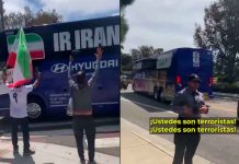 #VIDEO // “¡No nos representan!”: Protestan contra la Selección de Irán a su llegada al estadio en Los Ángeles