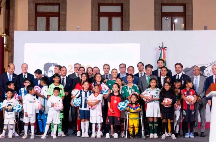 #VIDEO // ¡Del barrio a la Selección! Crearán escuelas de futbol para millones de niñas y niños en México