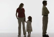 Más de 4 millones de padres ausentes en México; especialistas advierten riesgos para la infancia.
