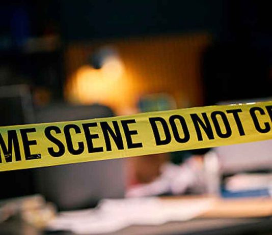 Hallan restos mutilados y huesos quemados en la cabaña de un fanático de asesinos seriales