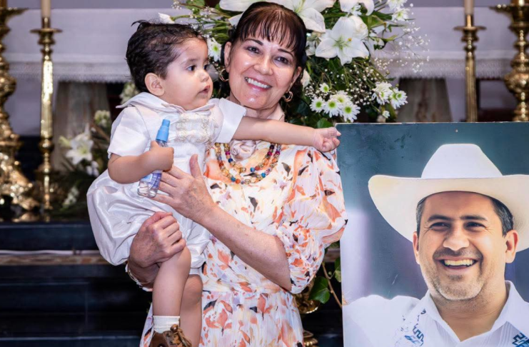 Grecia Quiroz dedica emotivo mensaje de cumpleaños a la madre del fallecido alcalde Carlos Manzo