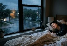 ¿Por qué se descansa mejor al dormir mientras llueve? La explicación científica de Harvard