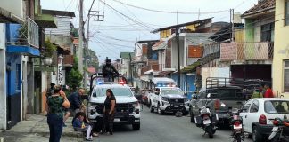Ejecutan a balazos a un hombre por fuera de una funeraria, en la zona Centro de Uruapan