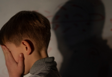 Imputan a 10 hombres por la violación sistemática de un niño de 5 años bajo sumisión química