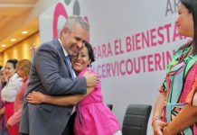 Beneficiadas más de 2 mil 700 mujeres con cáncer mediante apoyo mensual de 4 mil pesos: Bedolla