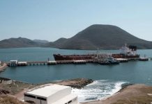 Pueblos indígenas anuncian la toma indefinida de planta de amoniaco en Sinaloa