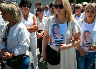 Marcha en Francia en homenaje a una menor asesinada cuestiona fallas en el sistema judicial