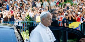 Papa León XIV destaca la solidaridad durante visita a proyecto social en Madrid