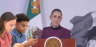 Sheinbaum impulsa debate sobre el impacto de las pantallas en la infancia y adolescencia