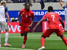 Suiza golea a Bosnia y Herzegovina y toma el liderato del Grupo B