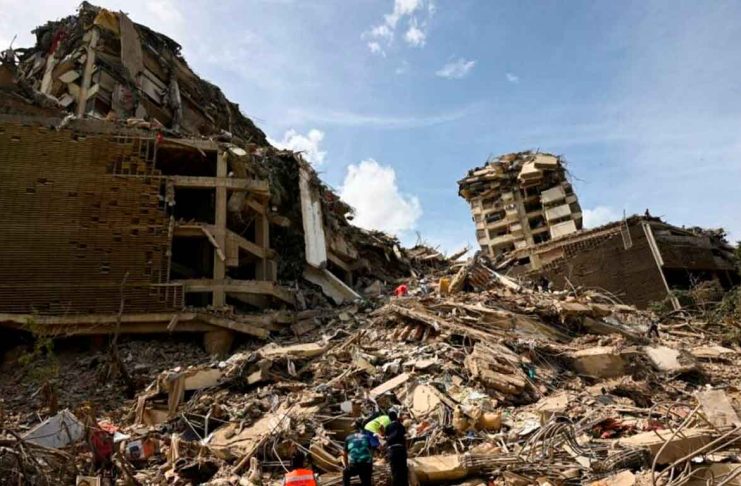 Aumenta la cifra de víctimas mientras continúa la búsqueda de sobrevivientes tras el terremoto en Venezuela