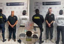 Policía Morelia detiene a dos hombres por presunto robo con violencia a comercio