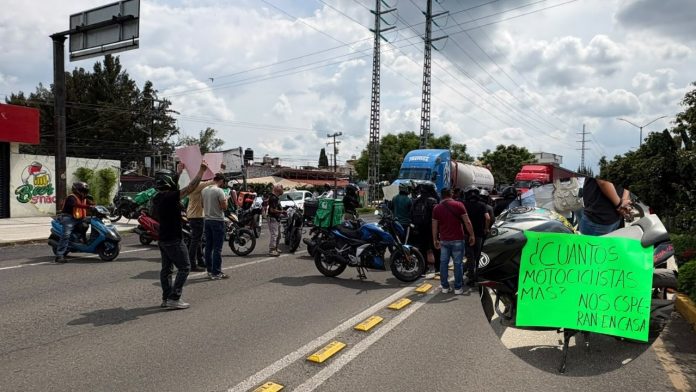 Motociclistas bloquean para exigir justicia
