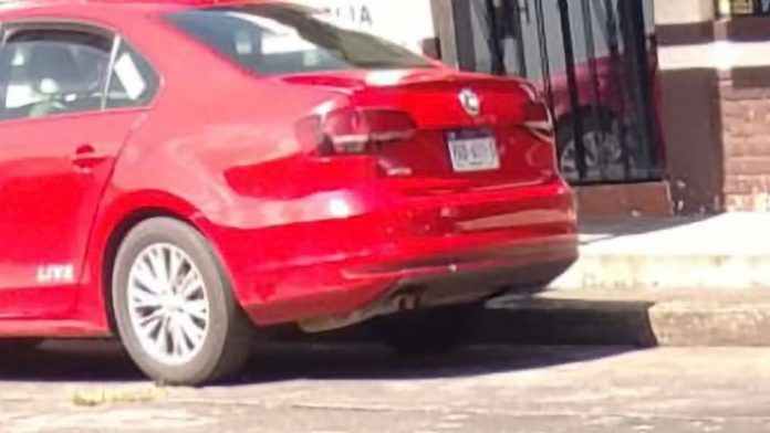 Hombre fallece al interior de su automóvil en la colonia Chapultepec