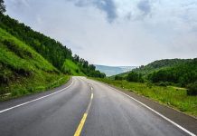 ¿Viajas este verano? Éstas son las carreteras con más riesgos en México