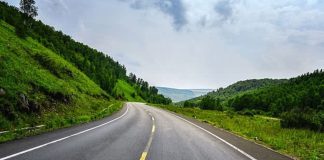 ¿Viajas este verano? Éstas son las carreteras con más riesgos en México
