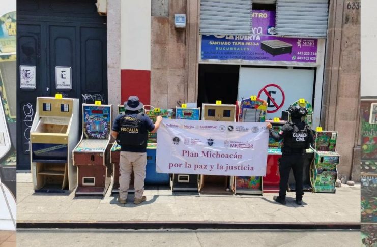 FGE asegura 10 máquinas tragamonedas y droga durante cateo en el Centro de Morelia