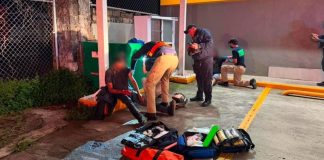 Pareja herida en accidente de motocicleta, en el Boulevard Industrial
