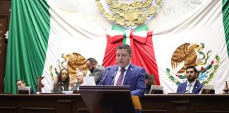 Vicente Gómez propone legislar sobre la violencia digital