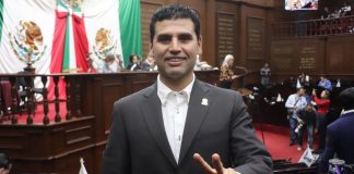 Octavio Ocampo celebra aprobación de reforma constitucional contra la reelección inmediata