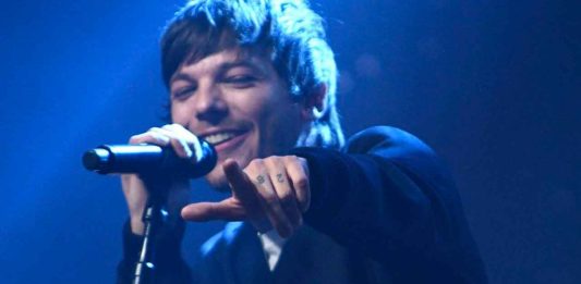 #VIDEO // Cancelan a Louis Tomlinson tras supuestamente incitar a abuchear a la Selección Mexicana