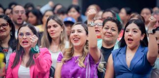 Dayana Pérez fortalece acciones en beneficio de las mujeres de Salvador Escalante