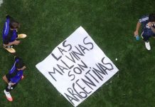 Mundial 2026: Reino Unido exige a la FIFA investigar a Argentina por pancarta sobre las Malvinas