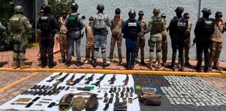 Fuerzas federales capturan a célula criminal en La Piedad y aseguran armamento en Parácuaro