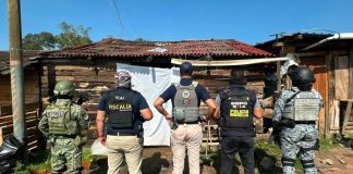 Caen cinco presuntos narcomenudistas tras dos cateos en Morelia; aseguran más de 5 mil dosis de drogas