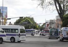 Obras del Metrobús en Morelia generan retrasos de hasta 70 minutos en transporte público