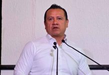 Torres Piña discrepa de Bedolla: no eliminar policías municipales, sino reestructurarlas