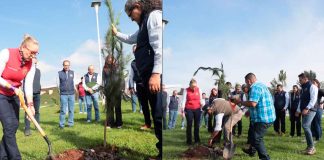 UMSNH, comprometida con el cuidado del medio ambiente; encabeza rectora, cruzada de reforestación