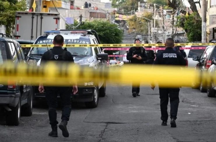 Asesinan a balazos a un hombre tras discutir con sus vecinos en Zapopan