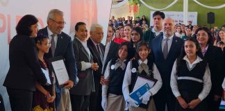 Presume Bedolla cuatro ciclos escolares completos y pago puntual de 140 quincenas a docentes