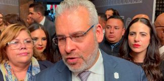 Gobernador de Michoacán plantea desaparición de policías municipales y entrega de funciones a Guardia Nacional