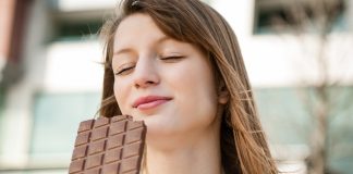 La ciencia de la felicidad revela el motivo por el que el chocolate nos hace sentir tan bien