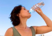 ¿Cuánta agua debes beber al día? Los mitos y la cantidad recomendada