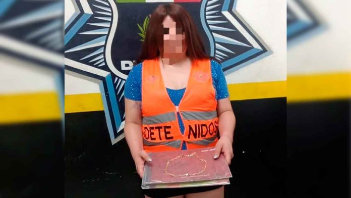 enfermero-asaltado-hotel-durango-hombre-vestido-mujer