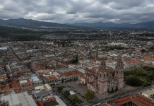 ¿A qué huele Morelia? Un fuerte olor fétido sorprende a vecinos del suroriente de la ciudad tras las lluvias