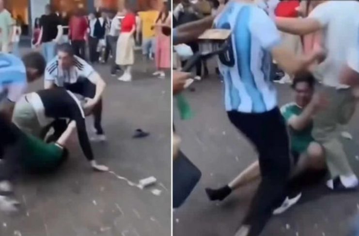 #VIDEO // Aficionados argentinos agrediendo brutalmente a un joven mexicano en Seattle