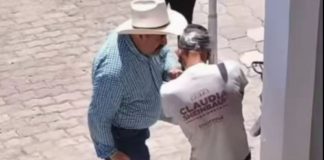 #VIDEO // Comerciantes amarran y golpean a presunto ladrón, después lo entregaron a la policía
