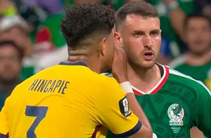 #VIDEO // El defensa ecuatoriano explica el motivo de su tarjeta roja frente a la selección mexicana